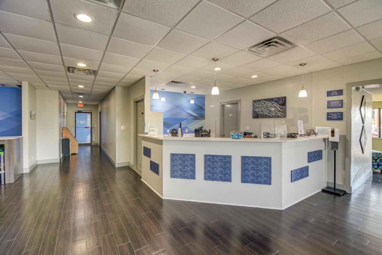 Emerald Coast Inn & Suites Форт Уолтон Бич Экстерьер фото