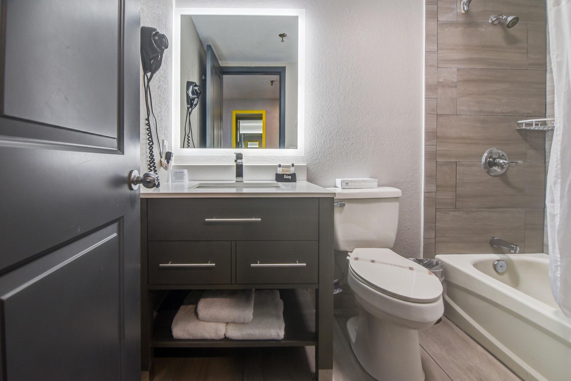Emerald Coast Inn & Suites Форт Уолтон Бич Экстерьер фото