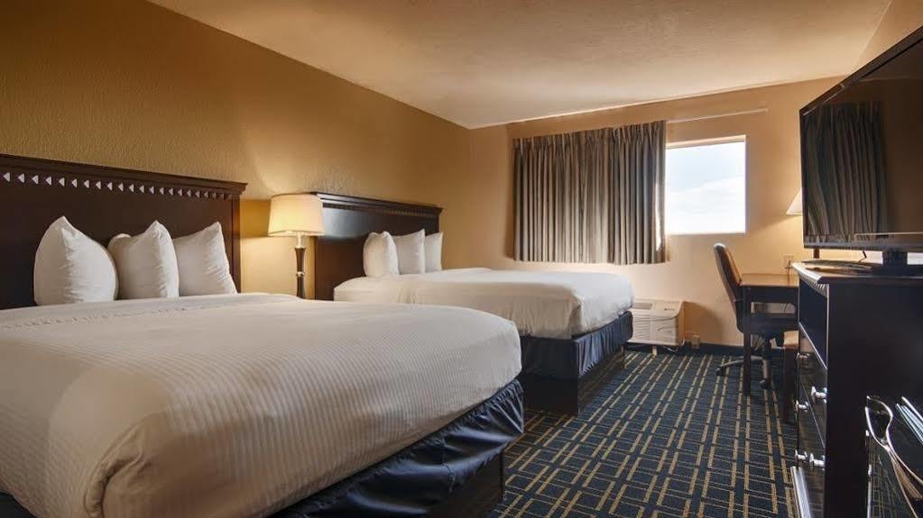 Emerald Coast Inn & Suites Форт Уолтон Бич Экстерьер фото