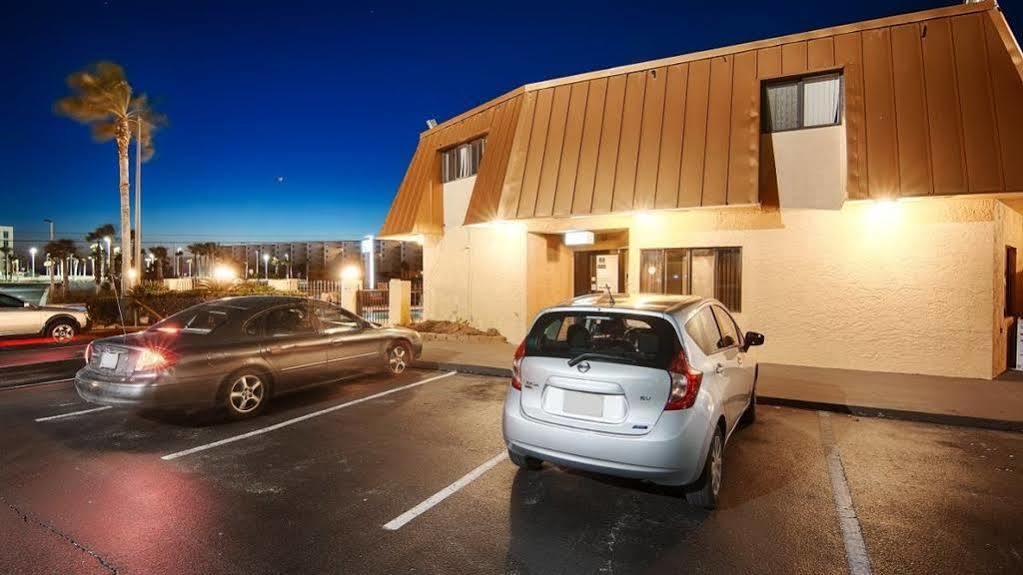 Emerald Coast Inn & Suites Форт Уолтон Бич Экстерьер фото